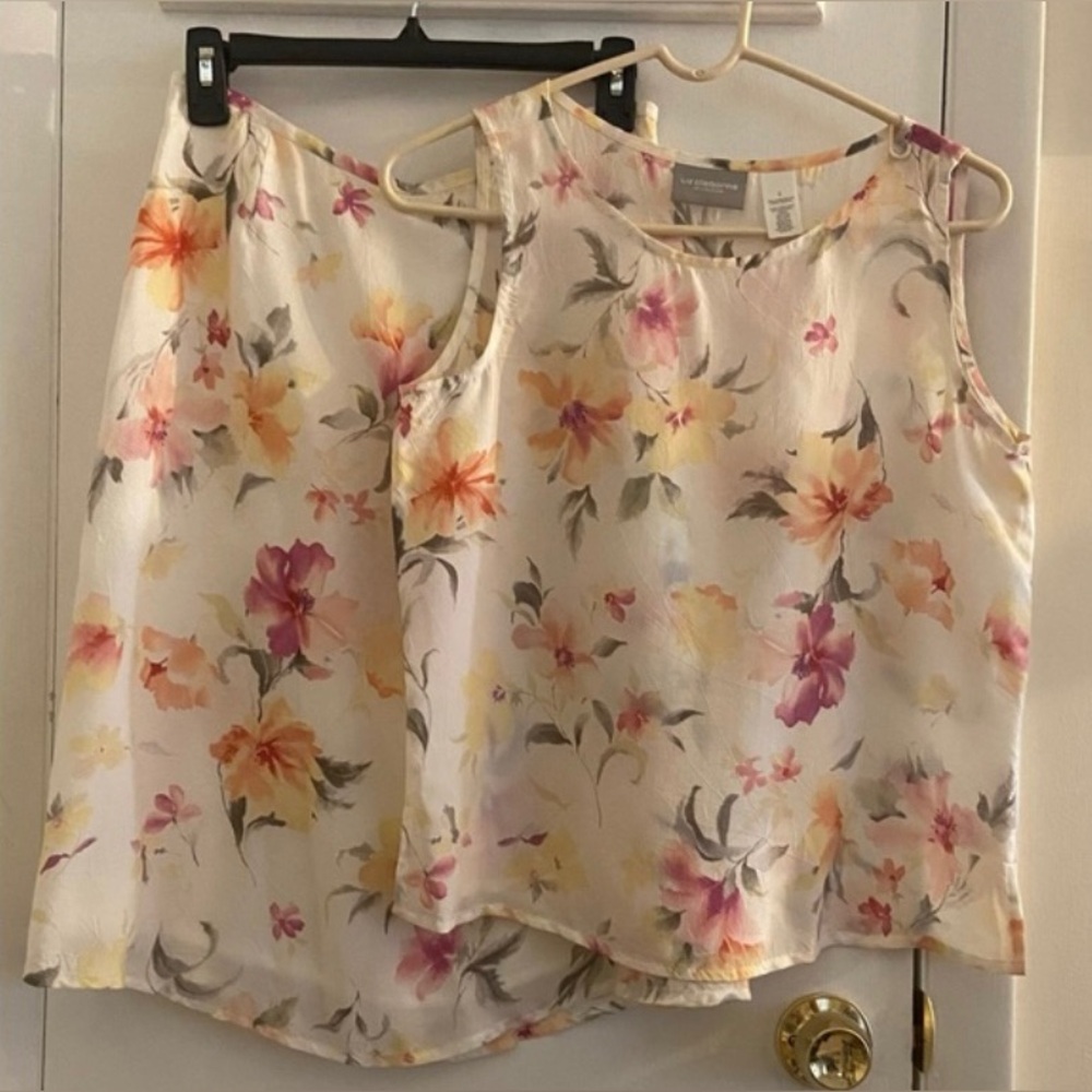 Liz Claiborne 2 Pc Skirt Set